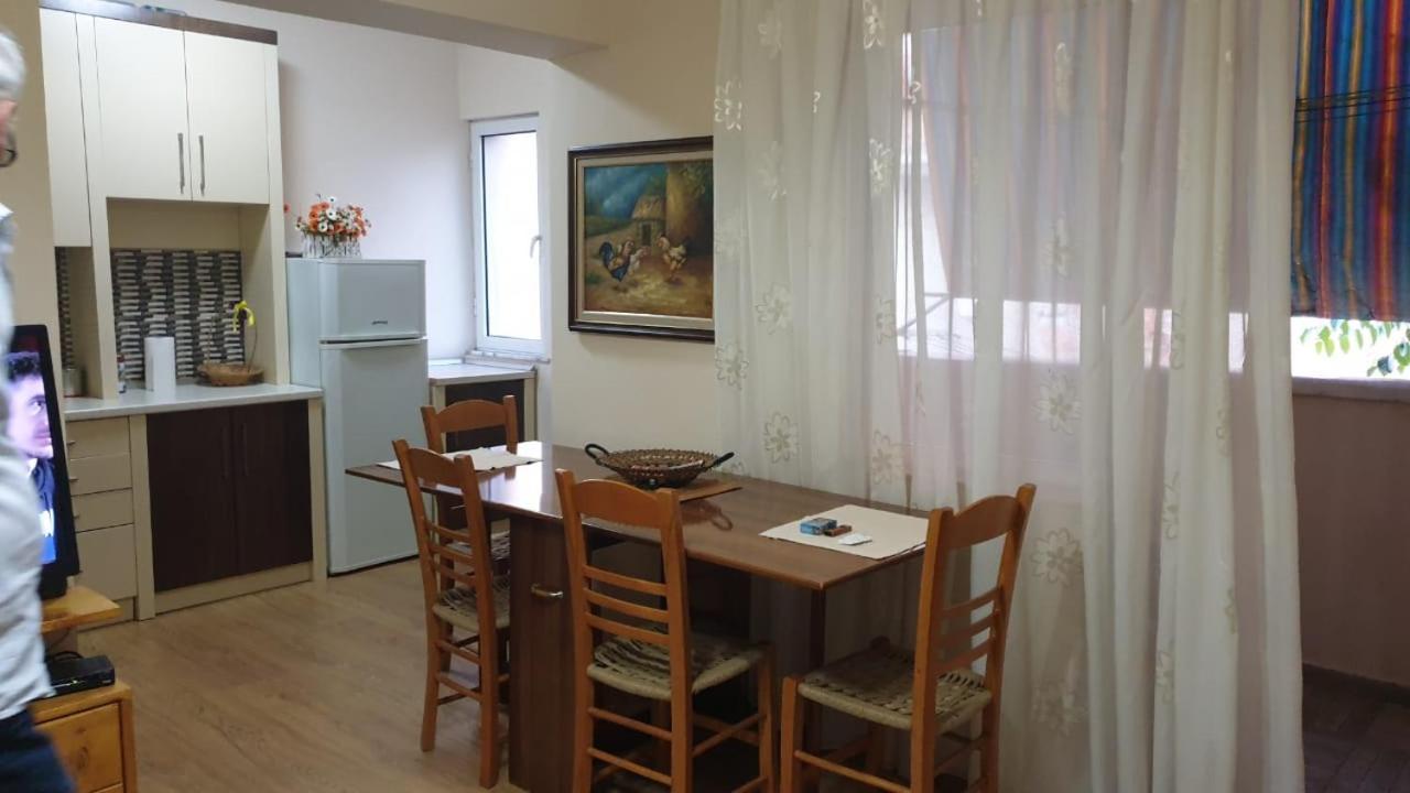 Valentina'S Apartment Tirana Kültér fotó